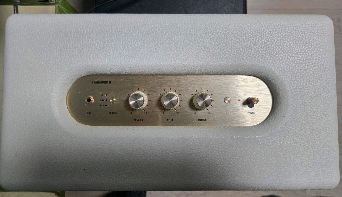 마샬 스탠모어2 화이트 블루투스 스피커 이미지