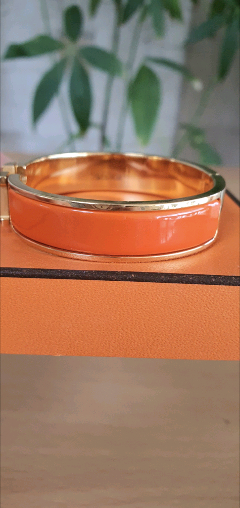 에르메스 클릭아슈pm 팔찌 정품A급(감정O)구찌프라다루이비통디올고야드샤넬셀린느보테가생로랑발렌시아가버버리가방 이미지