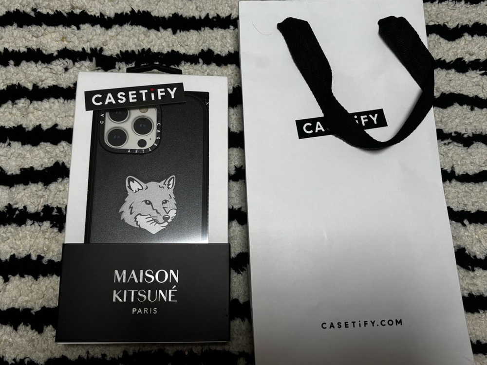 케이스티파이 메종키츠네케이스 아이폰15프로 맥스 이미지