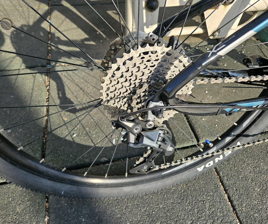 mtb 자전거 2022 첼로 xc10 데오레 m사이즈 관리된 상태좋은거 팝니다! 이미지