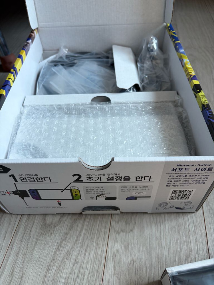 닌텐도 스위치 oled 스플래툰 에디션 미개봉 이미지