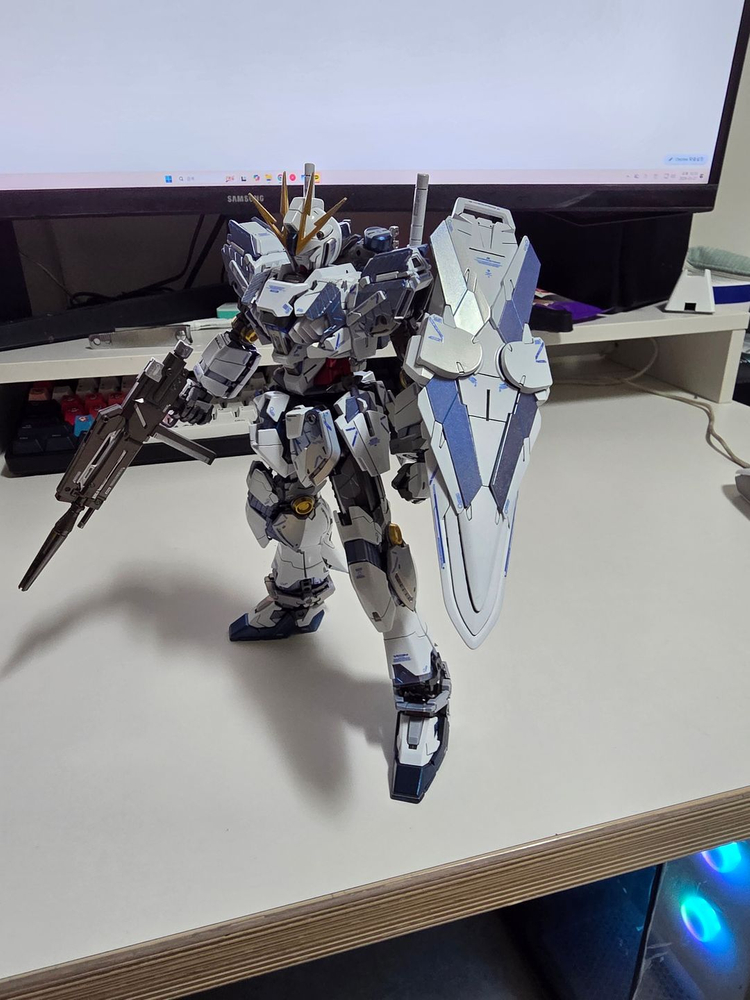 MG 네러티브 건담 ver.ka 도색작 판매합니다. 건담/건프라/프라모델 이미지