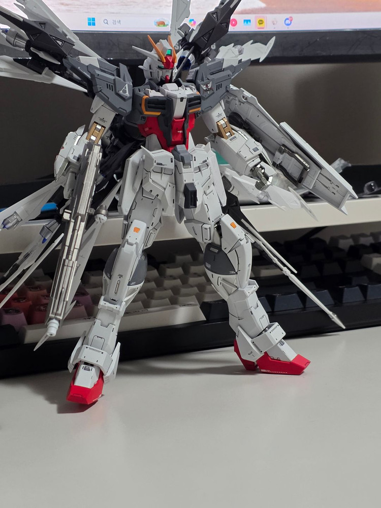 MG EX임펄스 건담+ 메뉴버 스트라이커 도색작 판매합니다. 건담/건프라/프라모델 이미지