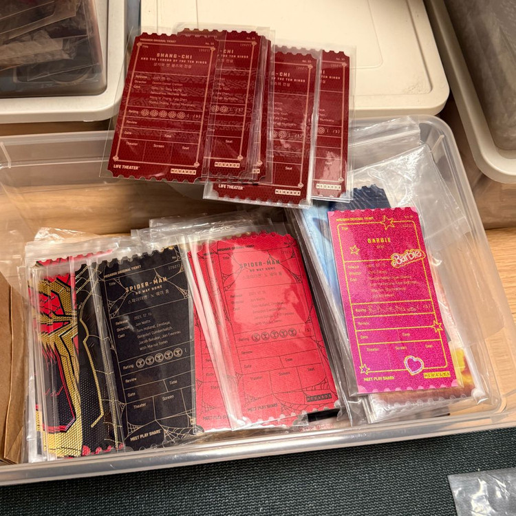 스파이더맨 노웨이홈 오리지널티켓 샹치 바비 오티 양조위영화 포스터아트카드 이미지