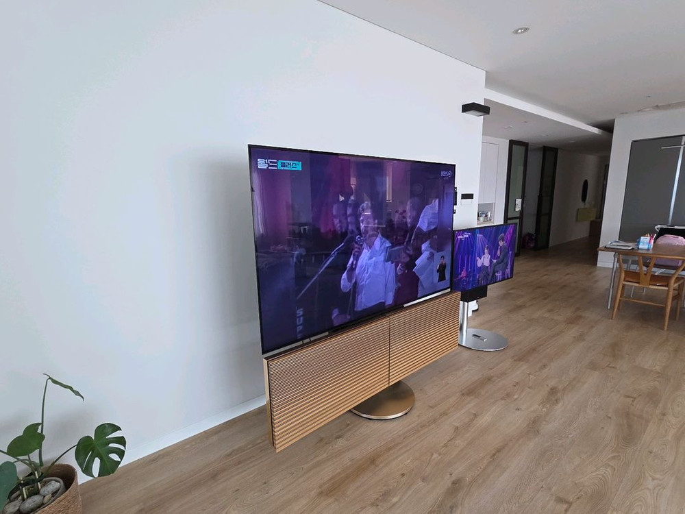 뱅앤올룹슨 베오비전 하모니 77 이미지