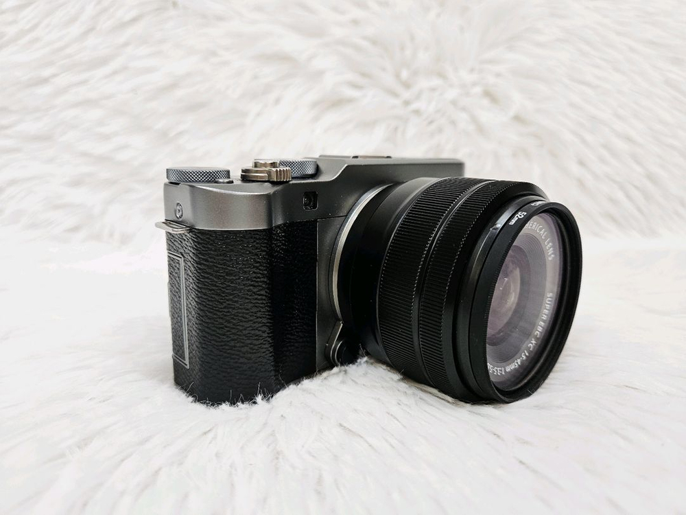 [민트급] 후지필름 X-A5 미러리스, 디카, 디지털 카메라, 티타늄컬러 이미지