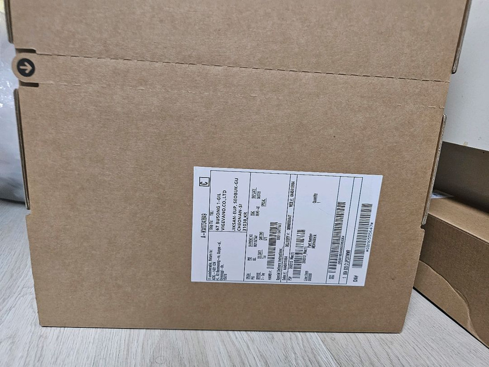 맥북 에어 15 M5 미드나이트 16GB/512GB 이미지