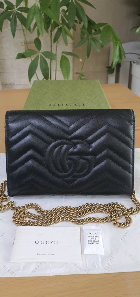 구찌 마몽 마틀라세 크로스백/숄더백 정품S급(감정O)구찌프라다루이비통디올고야드샤넬셀린느보테가생로랑발렌시아가버버리가방 이미지