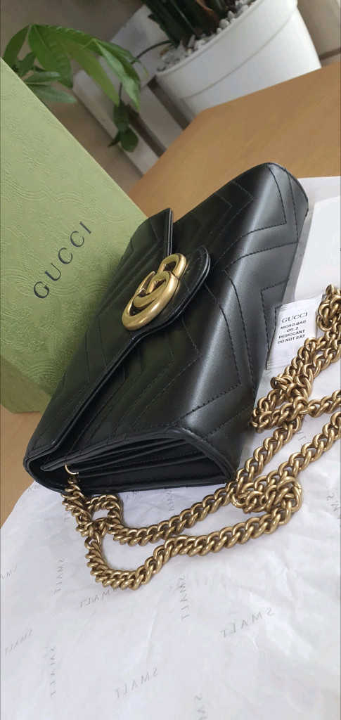 구찌 마몽 마틀라세 크로스백/숄더백 정품S급(감정O)구찌프라다루이비통디올고야드샤넬셀린느보테가생로랑발렌시아가버버리가방 이미지