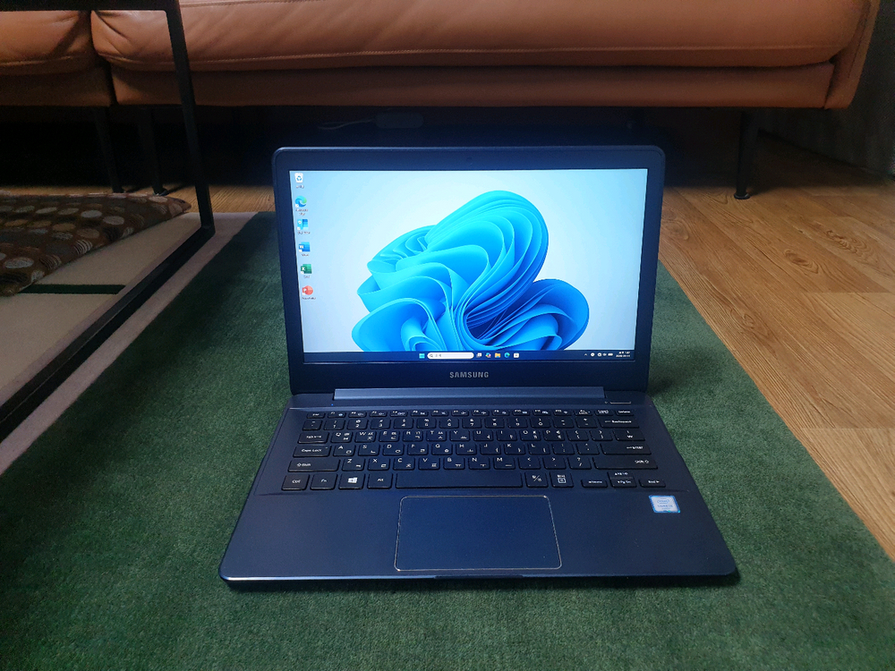 삼성 노트북 (슬림형) 18만원 이미지