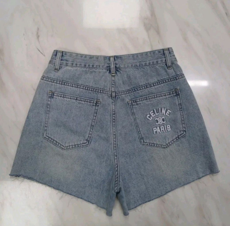 [새상품급 여성용] 셀린느 데님 청 반바지 S 160/64A 사이즈 루이비통 샤넬 구찌 펜디 프라다 에르메스 디올 이미지