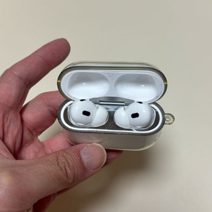 에어팟 프로2 8핀 이미지