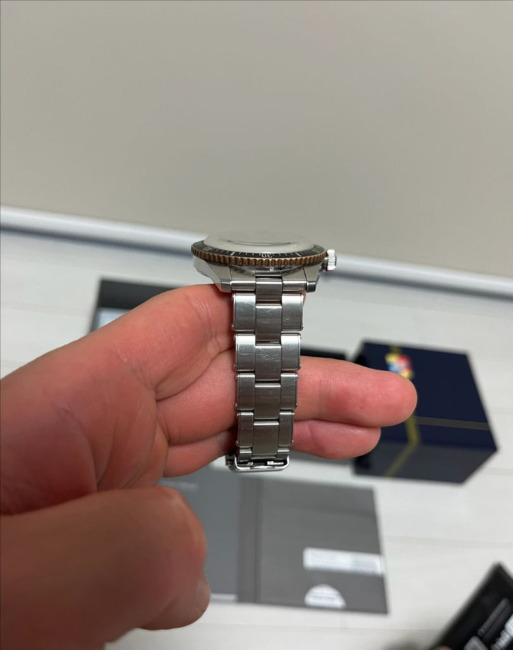 오리스 식스티파이브 40mm 이미지