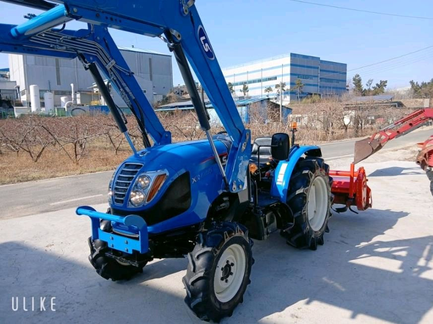 LS 엠트론 XR4155 55마력 트랙터 풀옵션 이미지