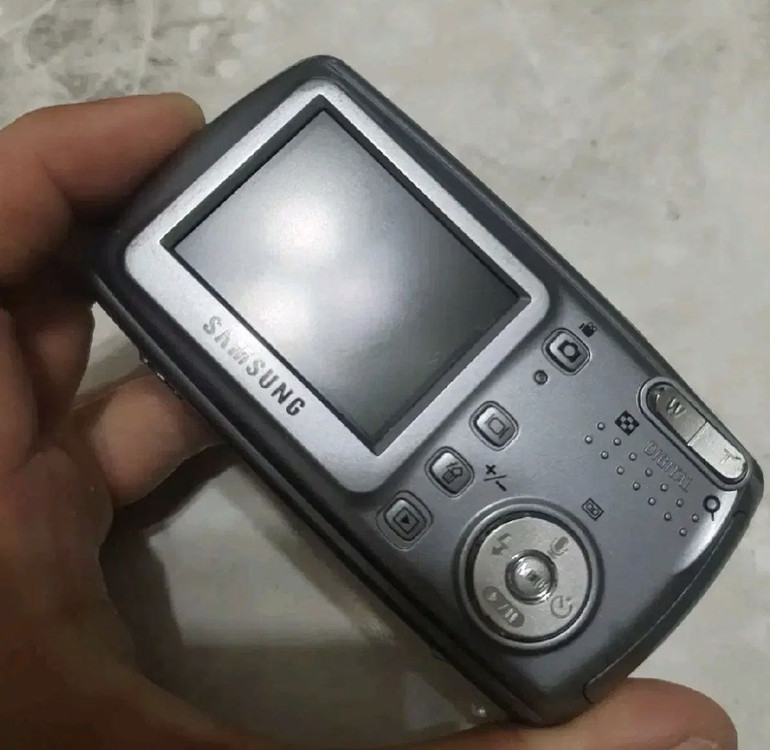 삼성 케녹스 D502 디카 이미지