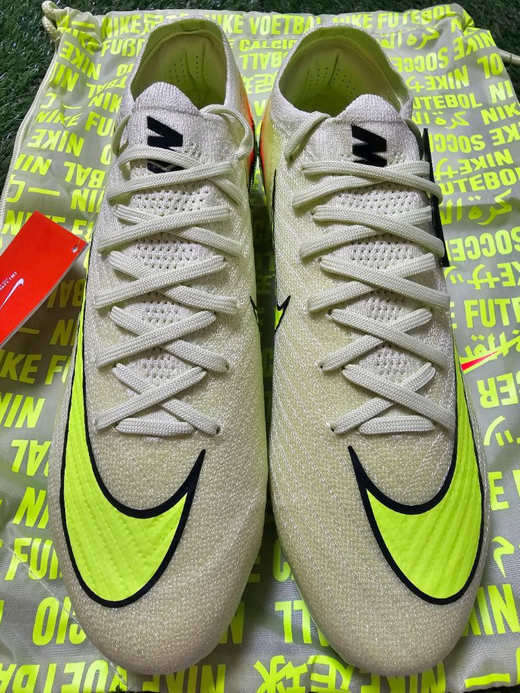 [타임세일]나이키 머큐리얼 베이퍼16 엘리트 AG Max Voltage팩 이미지