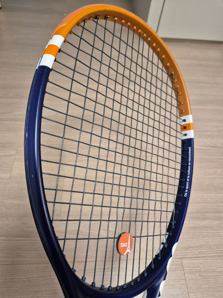 윌슨 블레이드 v8 롤랑가로스 에디션 (305g, 98sq, 오픈, 2그립) 이미지