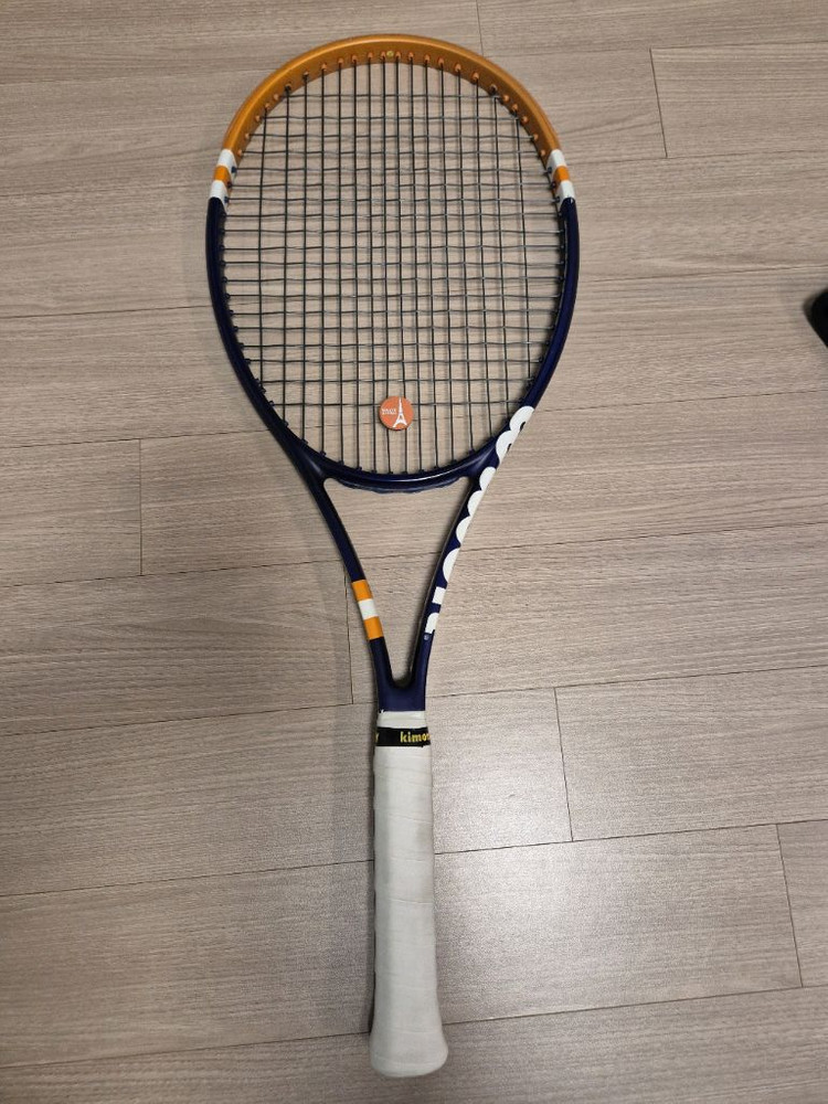 윌슨 블레이드 v8 롤랑가로스 에디션 (305g, 98sq, 오픈, 2그립) 이미지