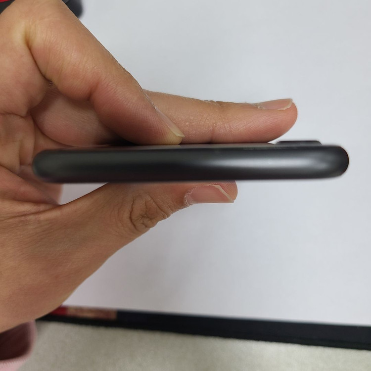 아이폰8 블랙 64G 무잔상 인스타 A급 배터리성능96% 093911 이미지