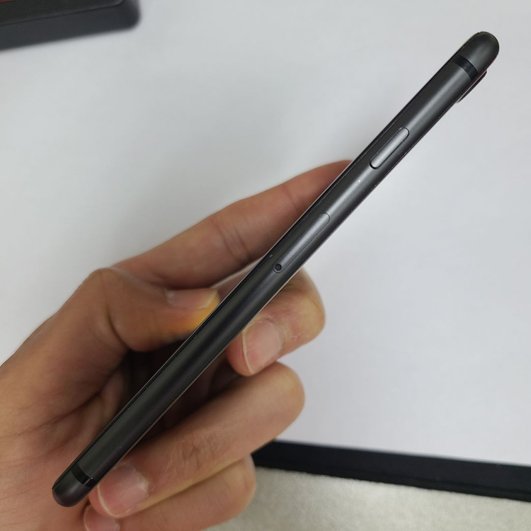 아이폰8 블랙 64G 무잔상 인스타 A급 배터리성능96% 093911 이미지