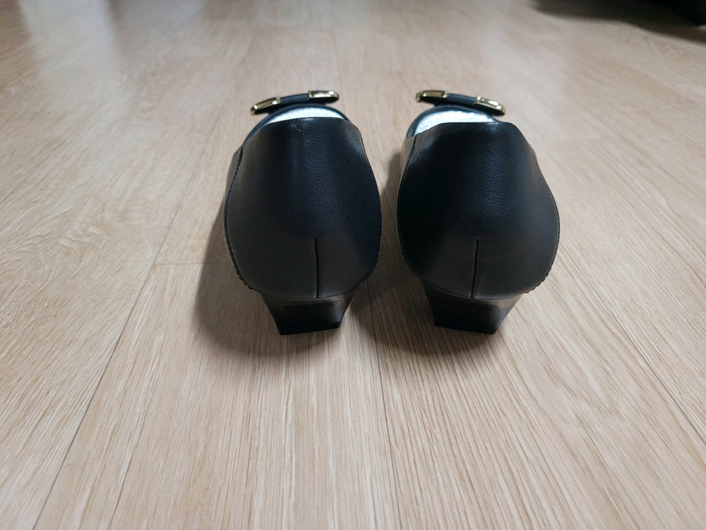 여성)블랙 플랫 슈즈 단화(새상품250m) 이미지