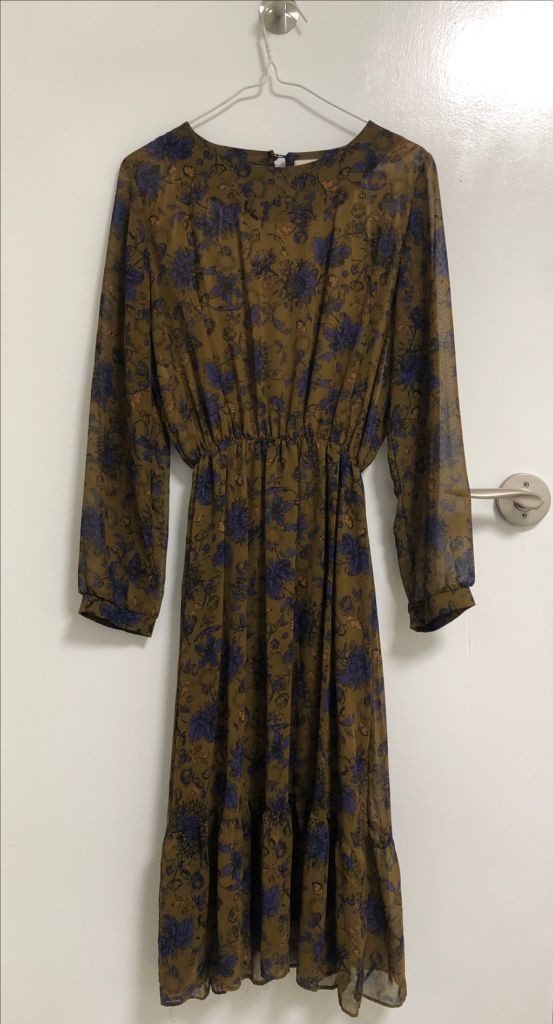 꽃 패턴 카키 프릴 원피스 이미지