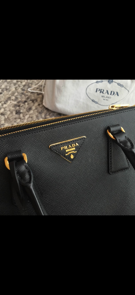 프라다 사피아노 럭스 토트백 가방 블랙 (이탈리아 매장 구입 정품 / 상태 최상) 이미지