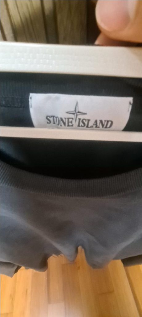 스톤아일랜드 맨투맨 이미지