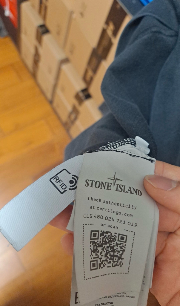 스톤아일랜드 맨투맨 이미지