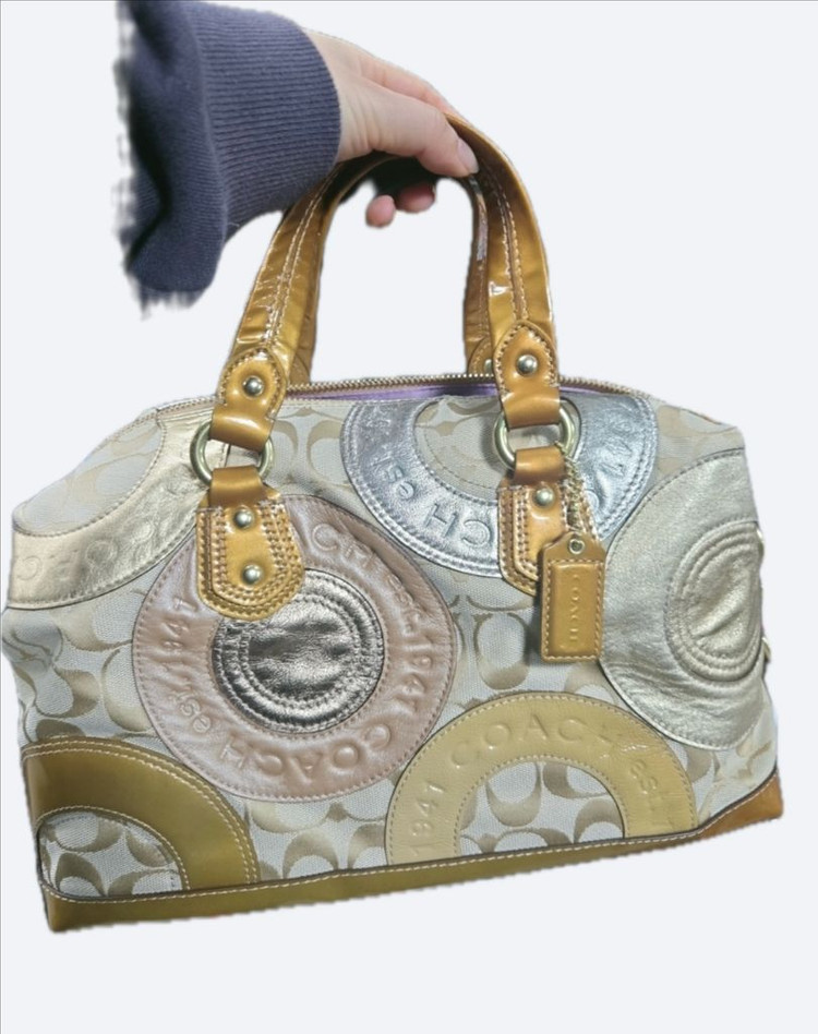 COACH 코치 시그니처 숄더백 가방 토트백 이미지