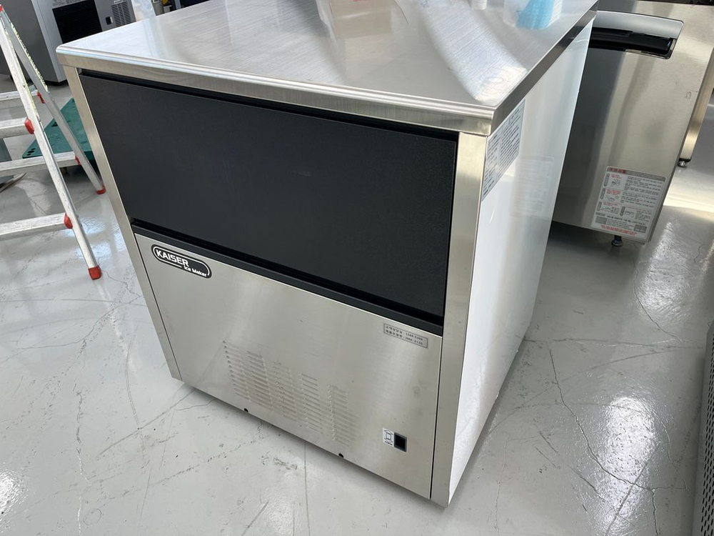 카이저 제빙기 수냉식 100kg 업소용 중고 카페 언더카운터 빌트인 바아래 이미지