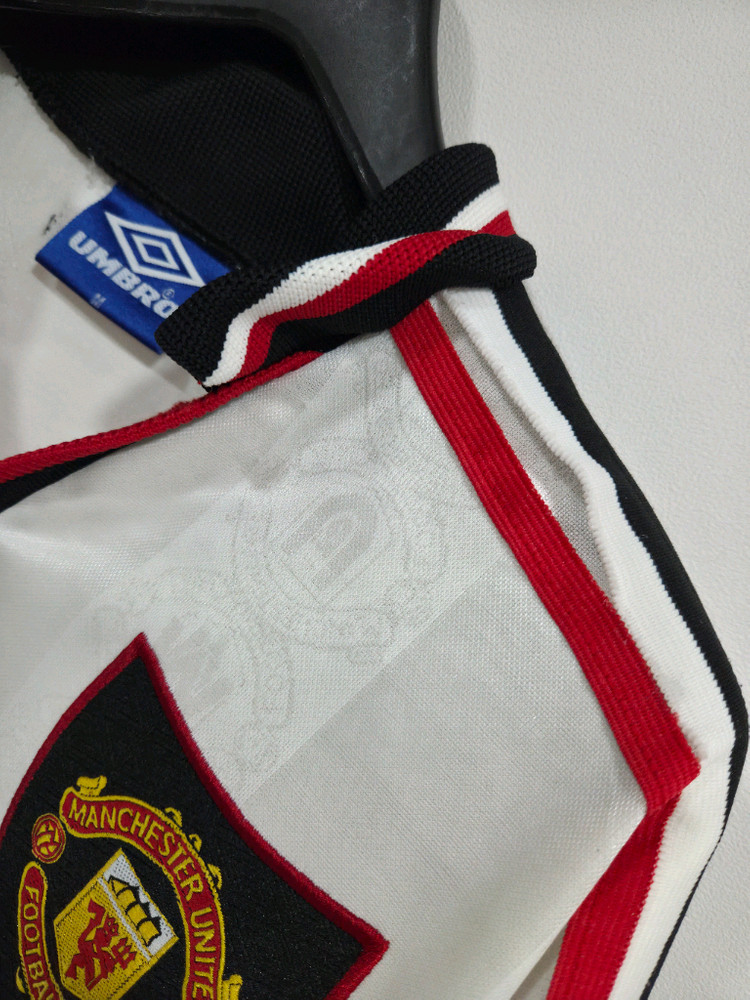 97-99 맨체스터유나이티드 유니폼 어웨이 긴팔 이미지