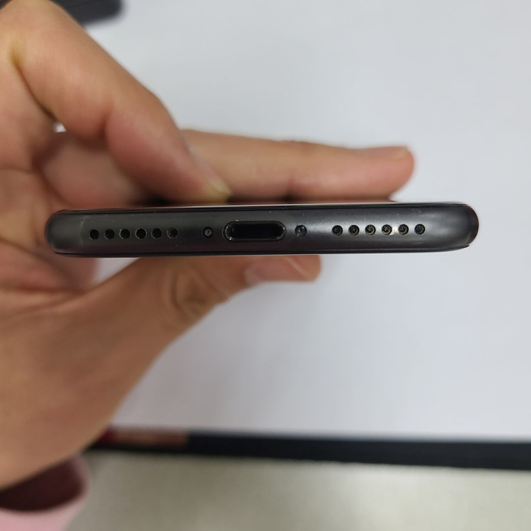 아이폰8 블랙 64G 무잔상 A급 인스타 배터리성능100% 296776 이미지