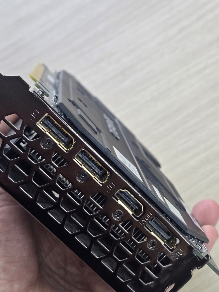 [S급] GIGABYTE 지포스 RTX 2060 OC D6 6GB 기가바이트 RTX 2060 OC 6G 이미지