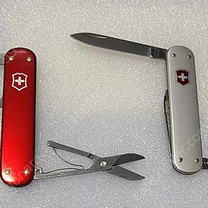 빅토리녹스 머니클립 이미지