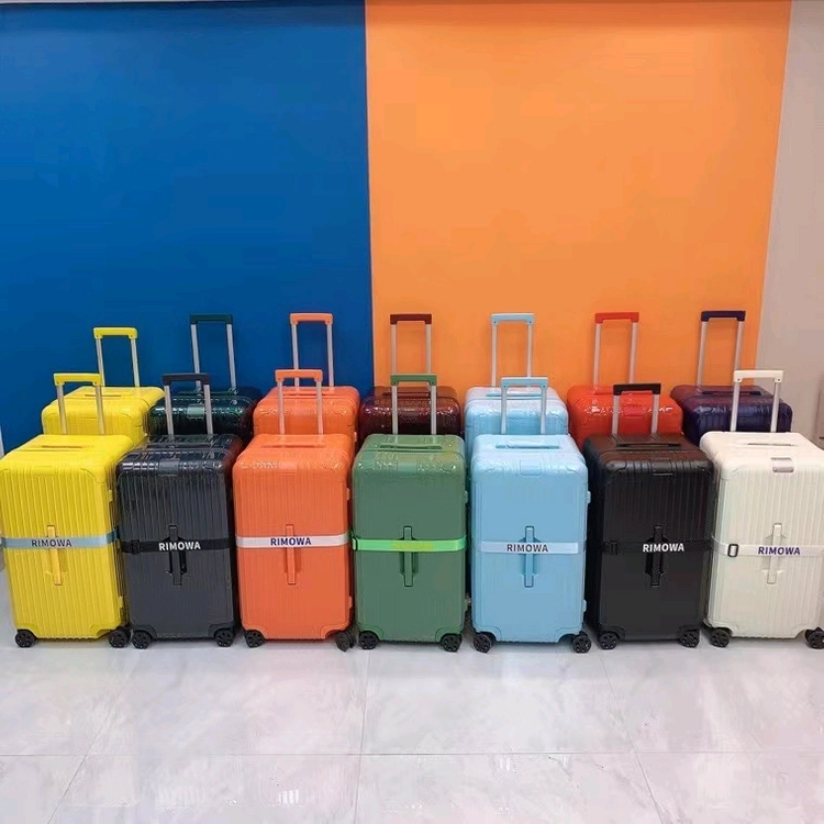 리모와 에센셜 캐리어 기내 / 수화물 이미지