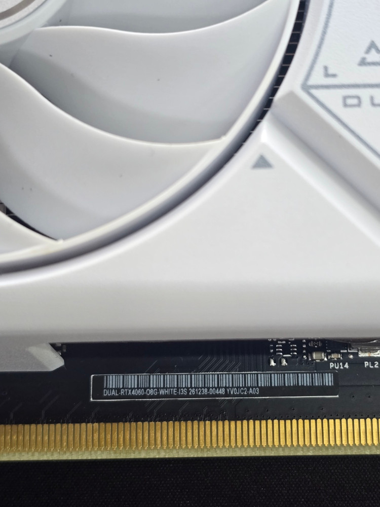 [S급] 아수스(ASUS) RTX 4060 / AS보증 11월 17일까지 이미지