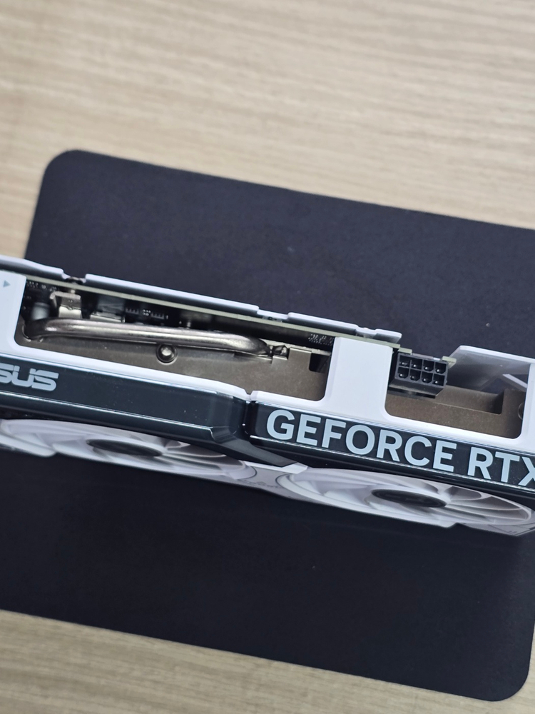 [S급] 아수스(ASUS) RTX 4060 / AS보증 11월 17일까지 이미지