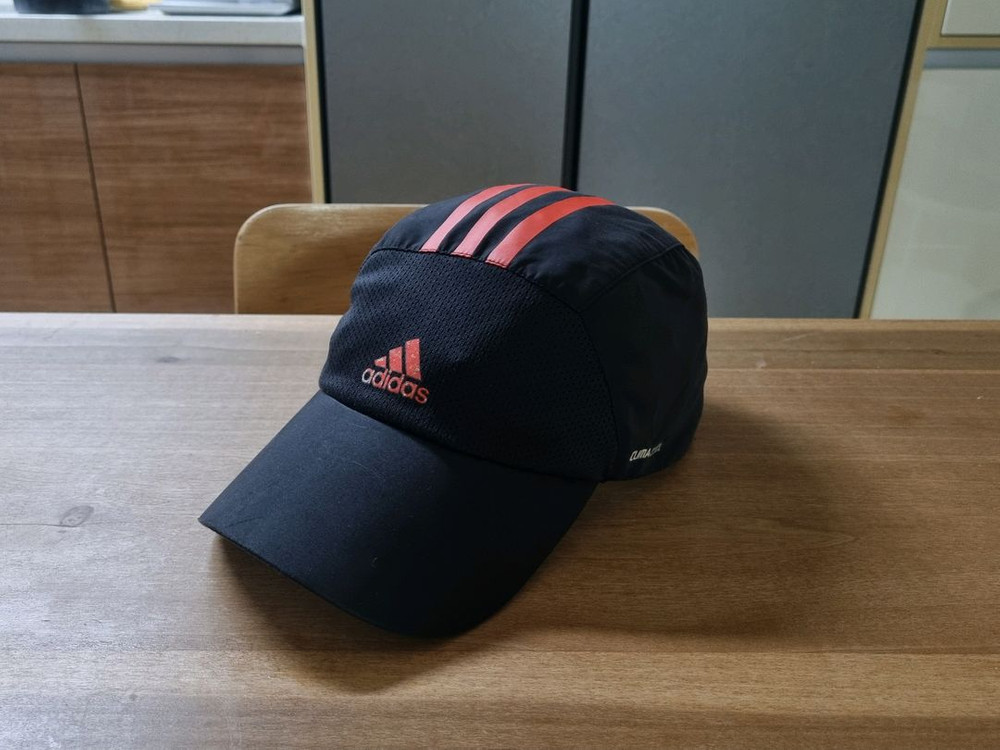 아디다스 런닝캡 런닝모자 CLIMACOOL 경량 볼컵 이미지