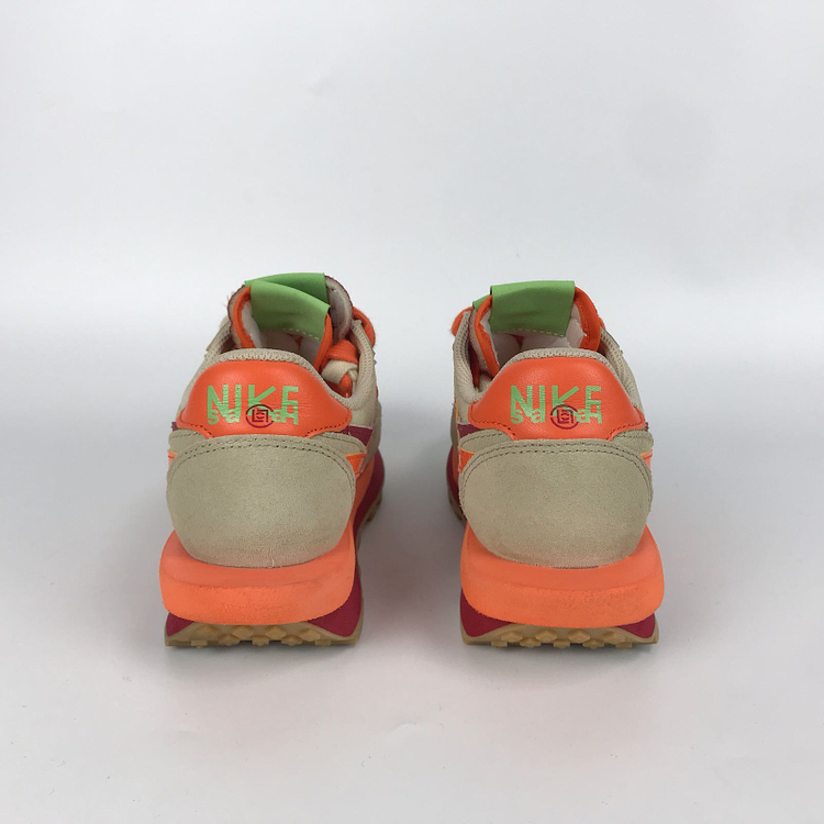나이키 x사카이 x클랏 LD와플 오렌지 블레이즈 신발 여성230 이미지