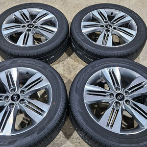 2255518,뉴 투싼 ix 순정 18인치 휠+마모율 좋은 타이어 판매합니다 이미지