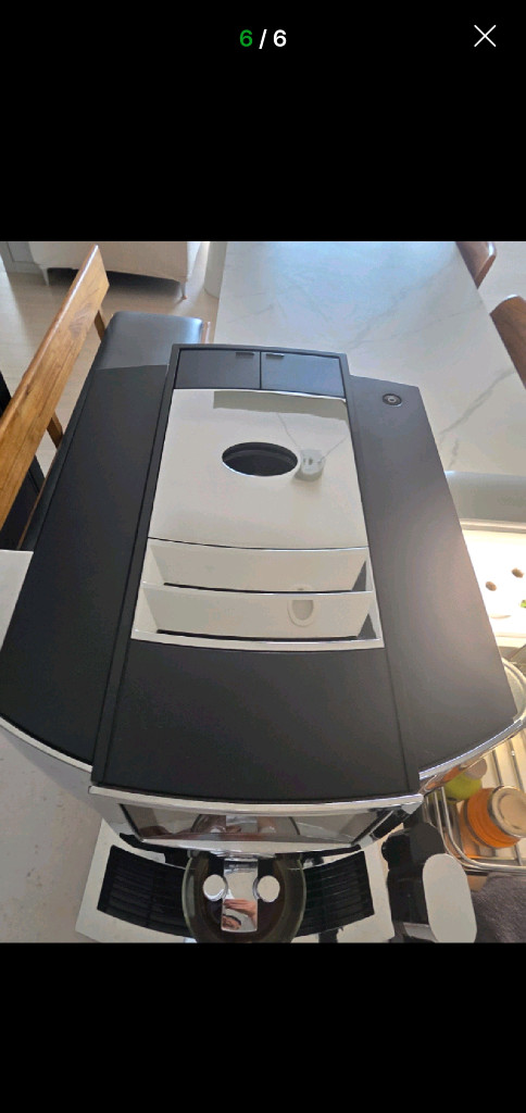 유라 Jura S8 전자동 커피머신 크롬 색상 해외 직구 이미지