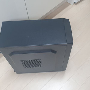PC 케이스 컴퓨터 케이스 이미지