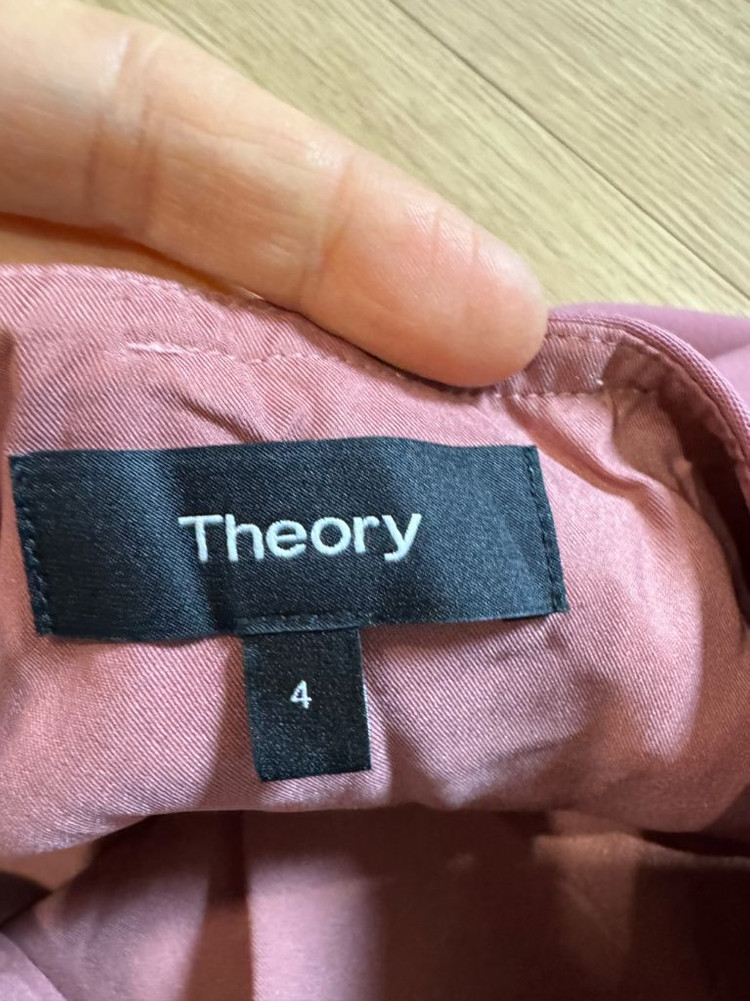 theory 띠어리 나리카 원피스 이미지