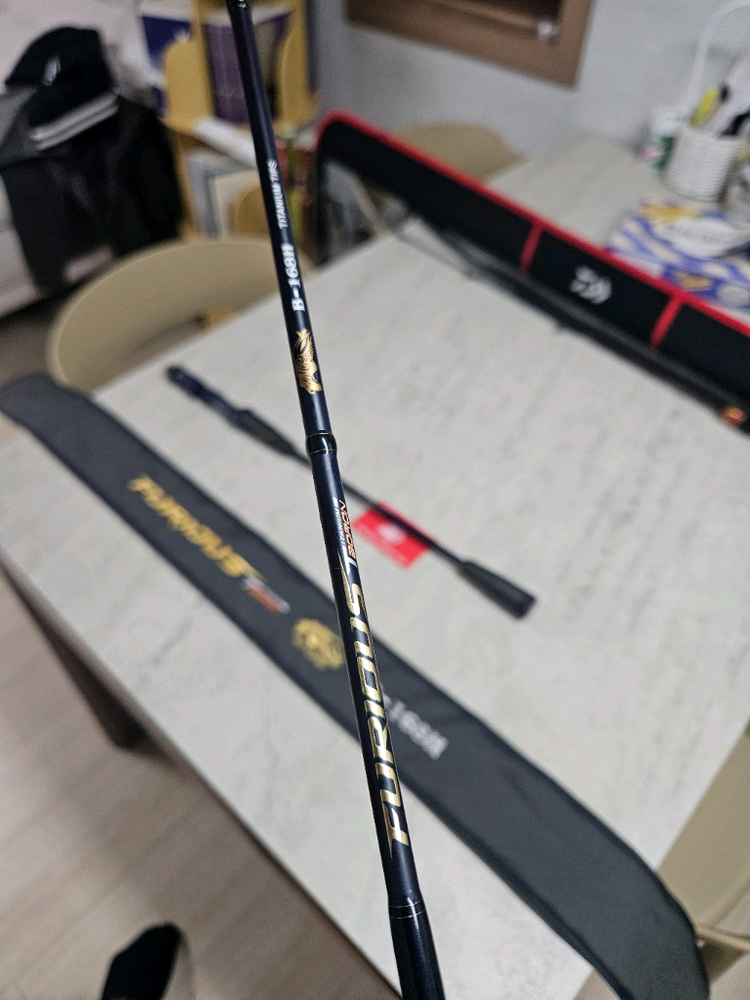 ns 퓨리어스 티보론 b-168h 갑오징어대 이미지