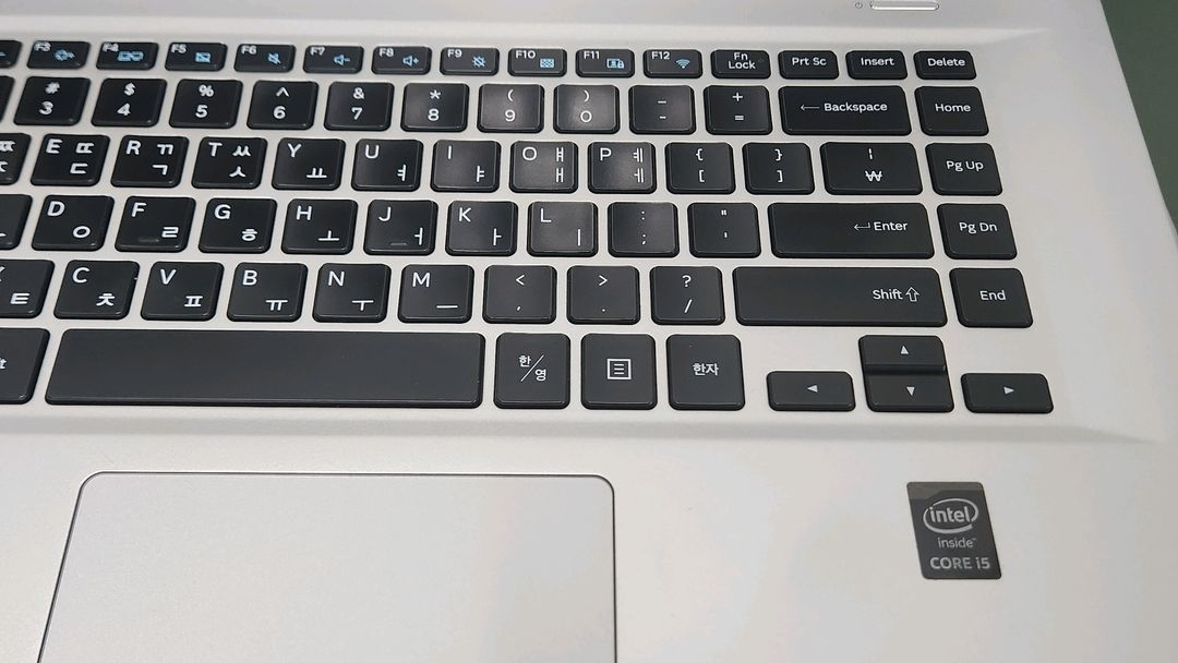 삼성 아티브북9 NT911S5K i5-5세대 노트북 이미지