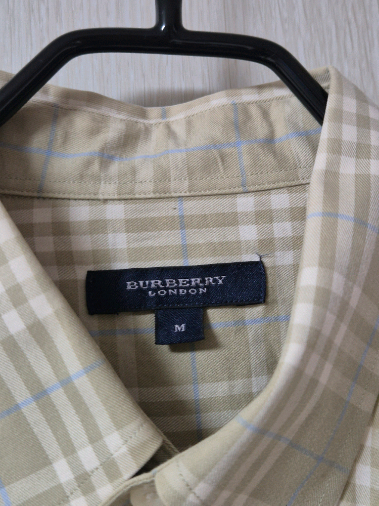 (정품) 버버리 체크 셔츠 남방 M 남성 코튼셔츠 이미지