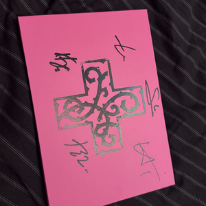 투모로우바이투게더 친필 사인 앨범 TXT 이미지