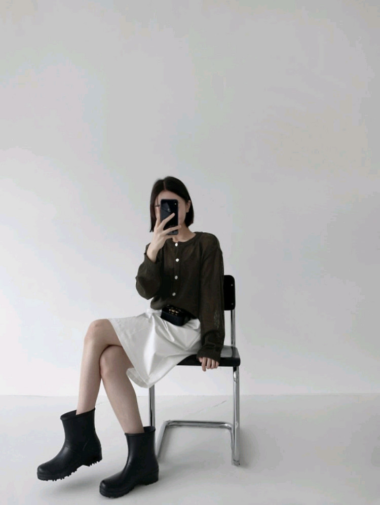 츄츄스 숏 레인부츠 장화 블랙 225-230 / 쇼퍼랜드 어베인 유이르무이 소녀레시피 락피쉬웨어웨더 그루밍 이미지