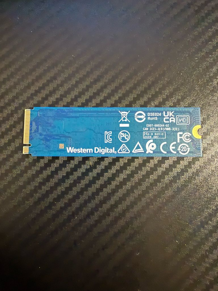 M.2 NVMe SSD 500GB 이미지
